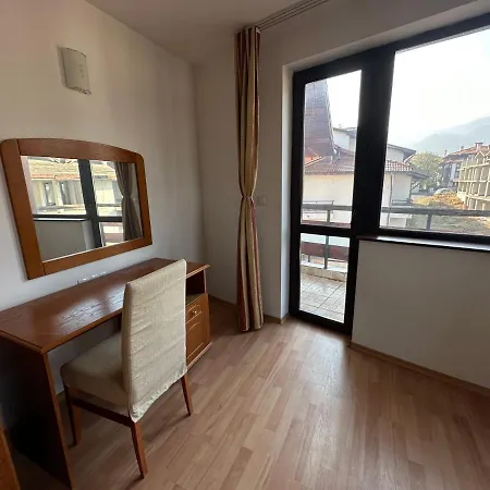Apartment Spacious Mountain View